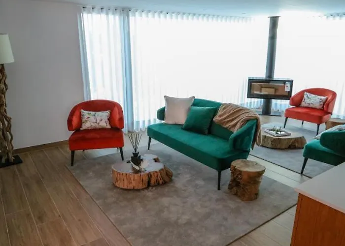 Charme Da Mourela Covelaes